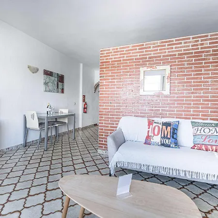 Carabeo 25 Casasol * Nerja